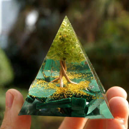 Pyramid Decoration Natural Crystal Gravel Energy Tower